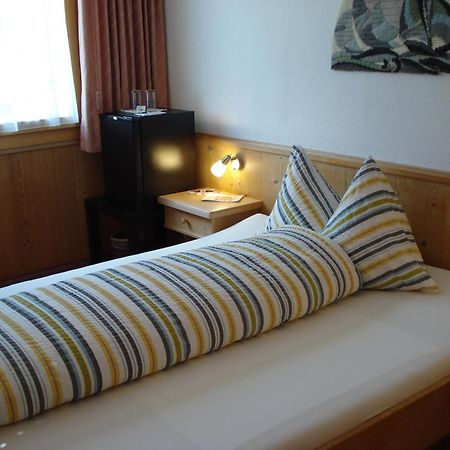 Hotel & Restaurant Bahnhof Reichenbach Reichenbach im Kandertal Extérieur photo